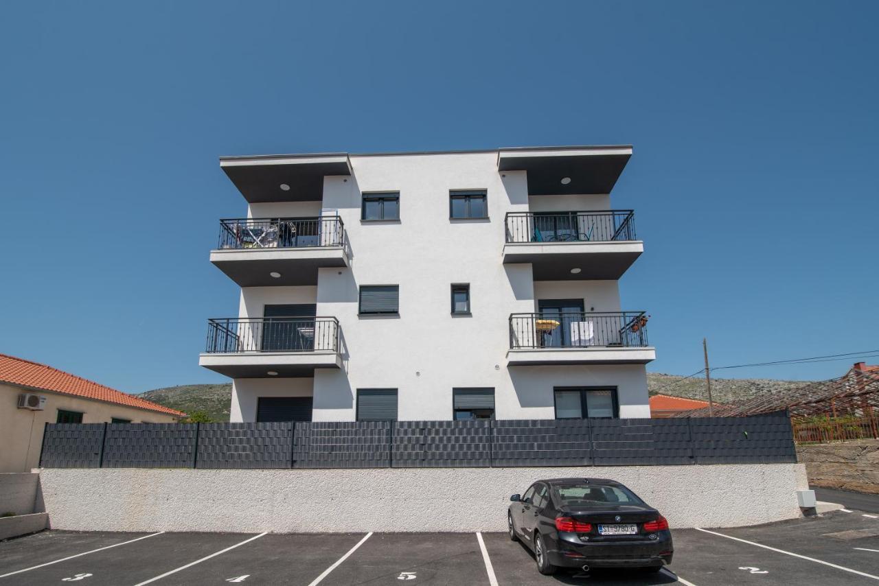 Apartman Pjer Trogir Exteriér fotografie